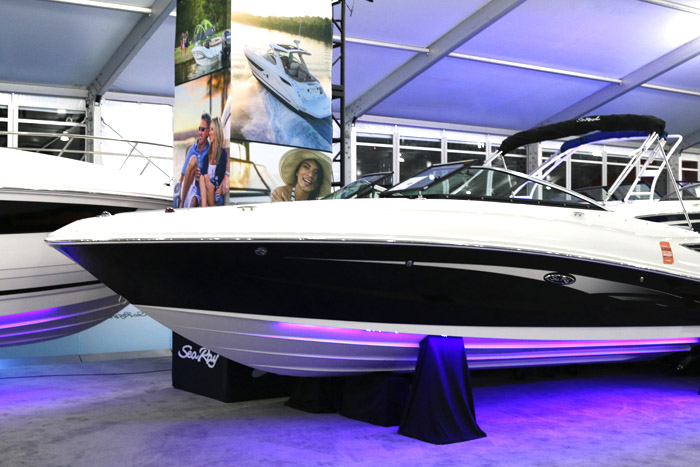 Miami International Boat Show