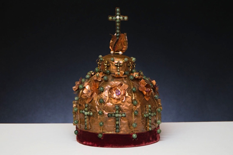 Outsider Artists Take Center Stage at Reinterpreting the Pioneer - Florian Ludwig