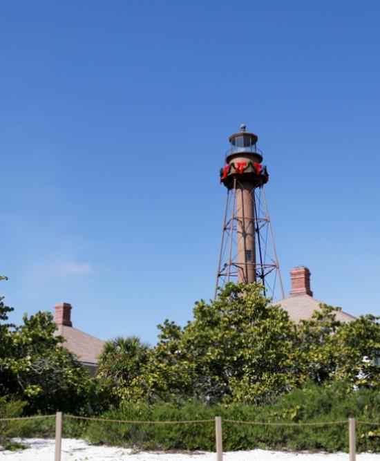 Escape from Miami to Fort Myers for an Unforgettable Experience - Lighthouse of Sanibel Island